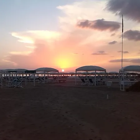 Il Nido Sul Mare A Dei Marmi * Φόρτε ντε Μάρμι