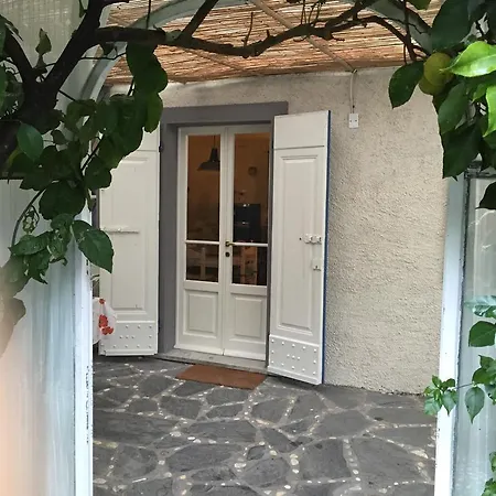Il Nido Sul Mare A Dei Marmi 马尔米堡