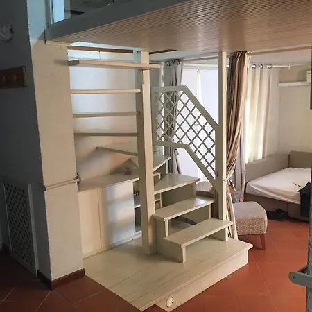 Apartment Il Nido Sul Mare A Dei Marmi