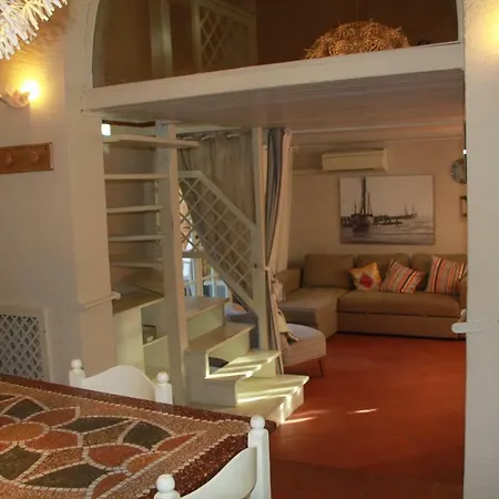 Apartment Il Nido Sul Mare A Dei Marmi