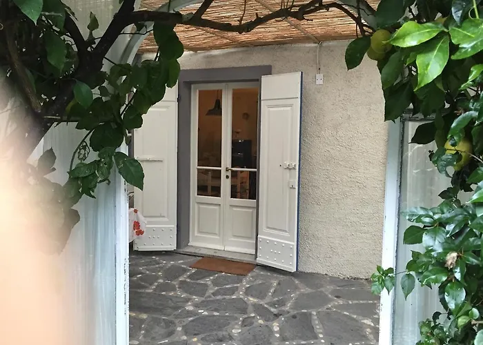 Il Nido Sul Mare A Dei Marmi Форте-деи-Марми